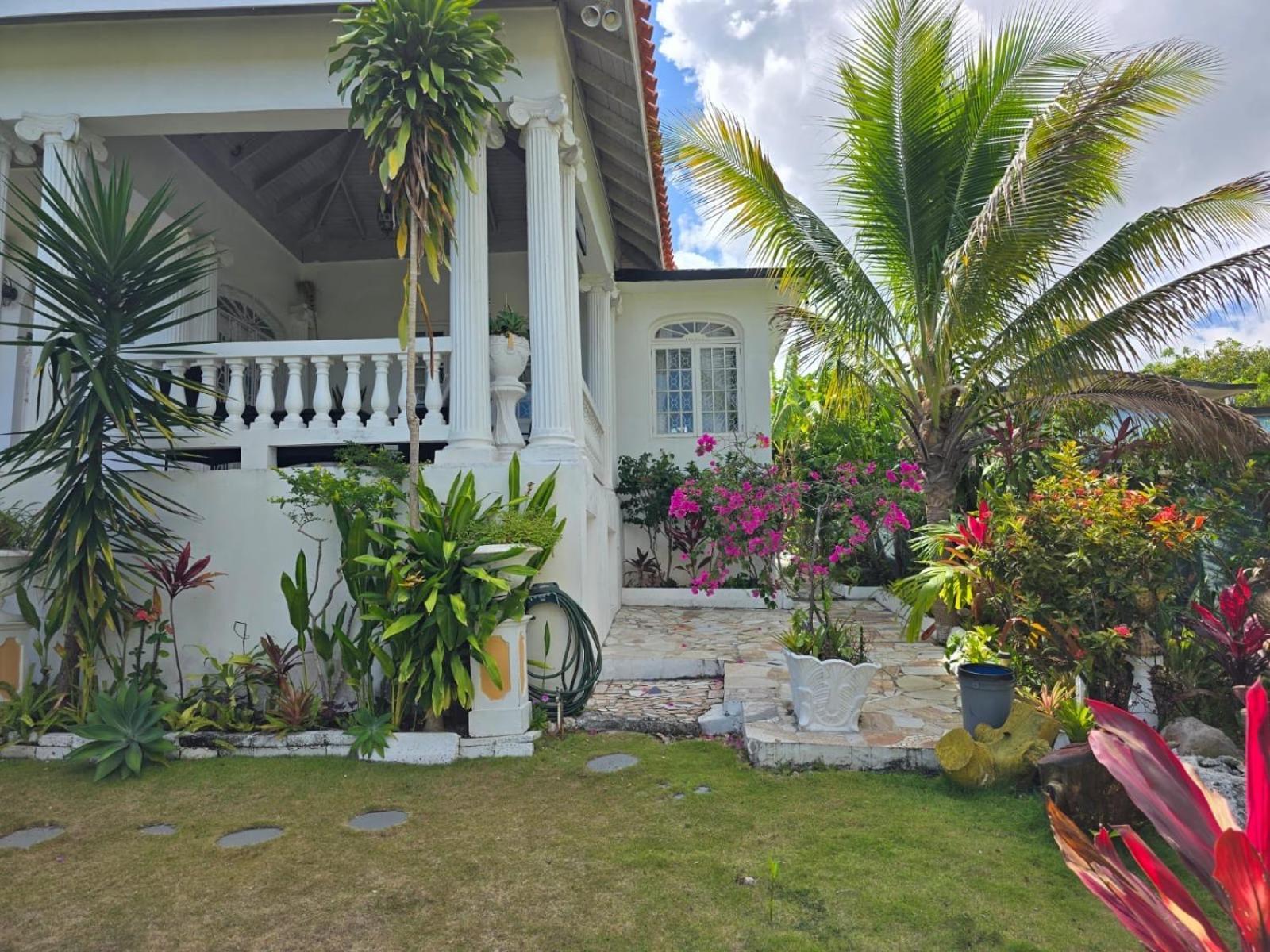 Paradise Palms Jamaica Vacation Rental Монтего-Бей Екстер'єр фото